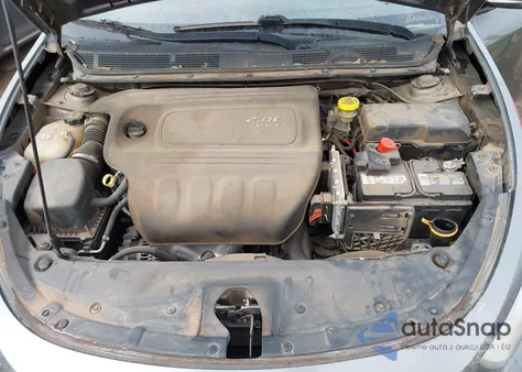 2013 Dodge Dart Limited z USA, uszkodzony, nr VIN 1C3CDFCA8DD346700